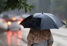 PMD forecasts heavy snowfall in upper areas, dense fog in plains