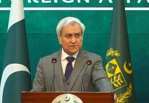 Pakistan, India exchange prisoner, nuclear facility lists